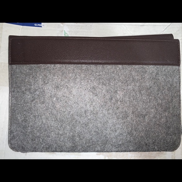 Felt computer/ tablet sleeve - Picture 2 of 3